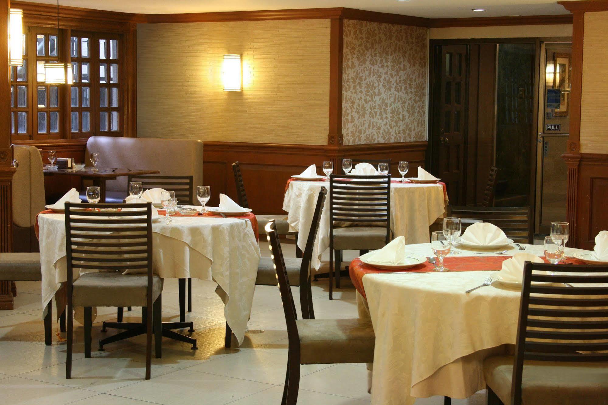 Rothman Hotel Manila Dış mekan fotoğraf